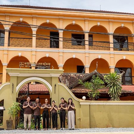 Den Hotel Totonou Sziemreap Kültér fotó