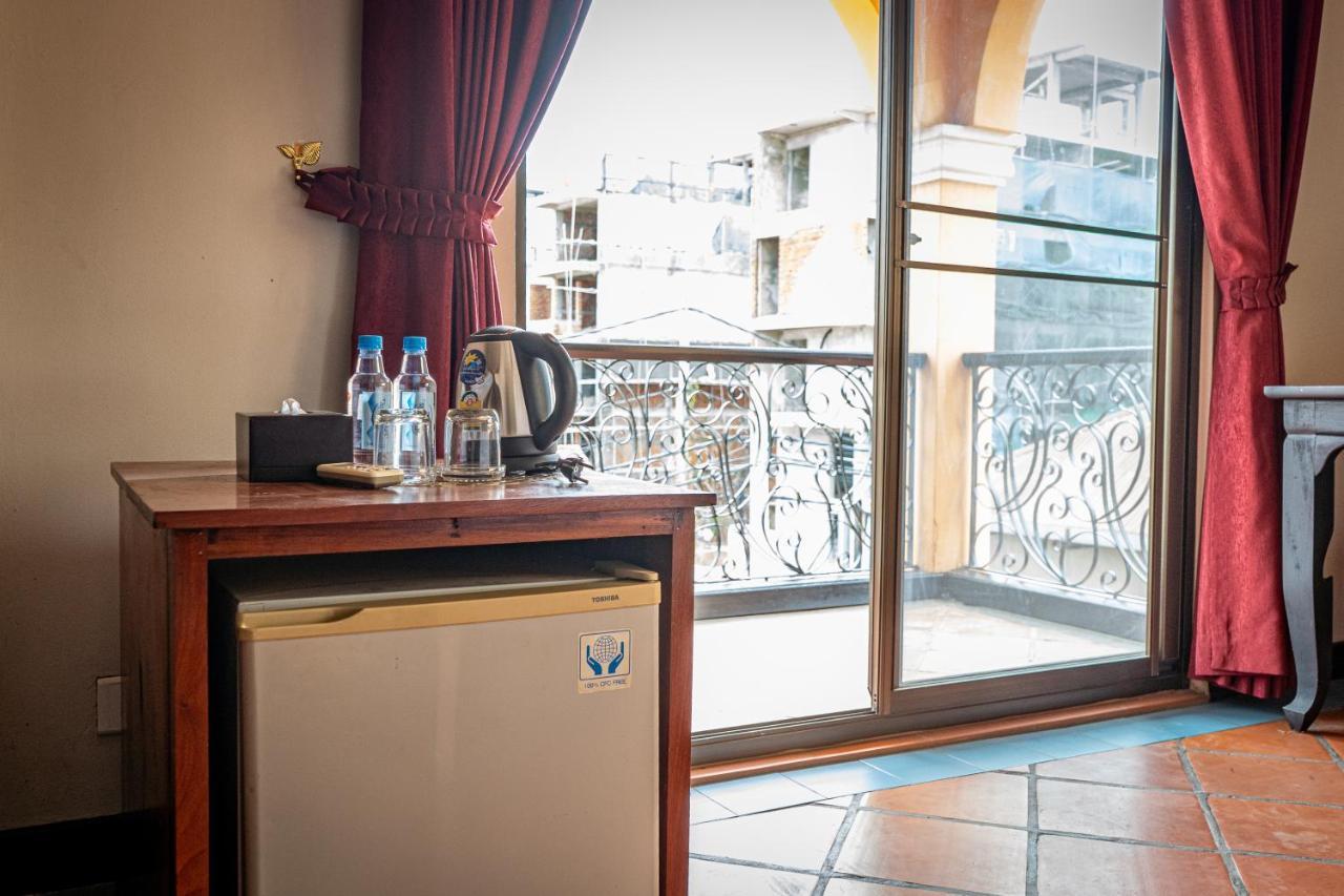 Den Hotel Totonou Sziemreap Kültér fotó