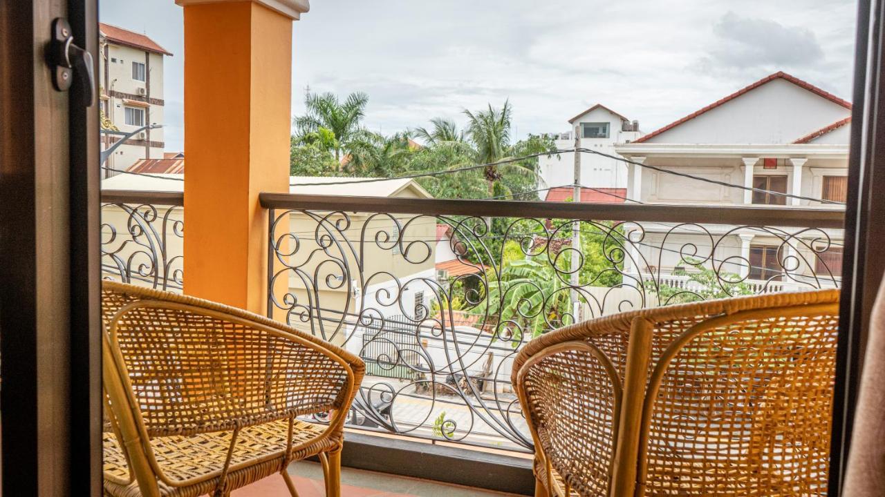 Den Hotel Totonou Sziemreap Kültér fotó